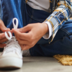 Different ways to tie your shoelaces in style